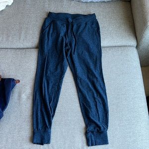 Lululemon Ready to Rulu pants